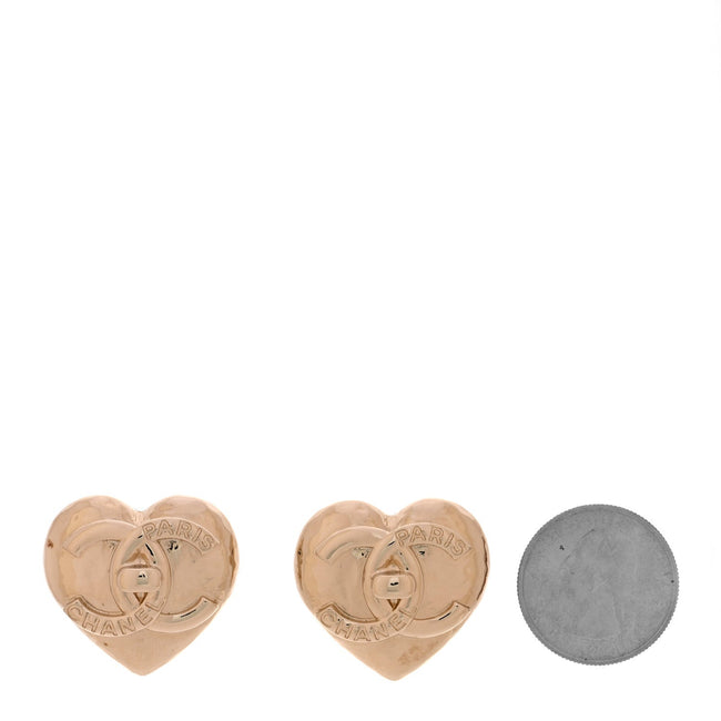 Metal CC Heart Turnlock Earrings Gold Main Image
