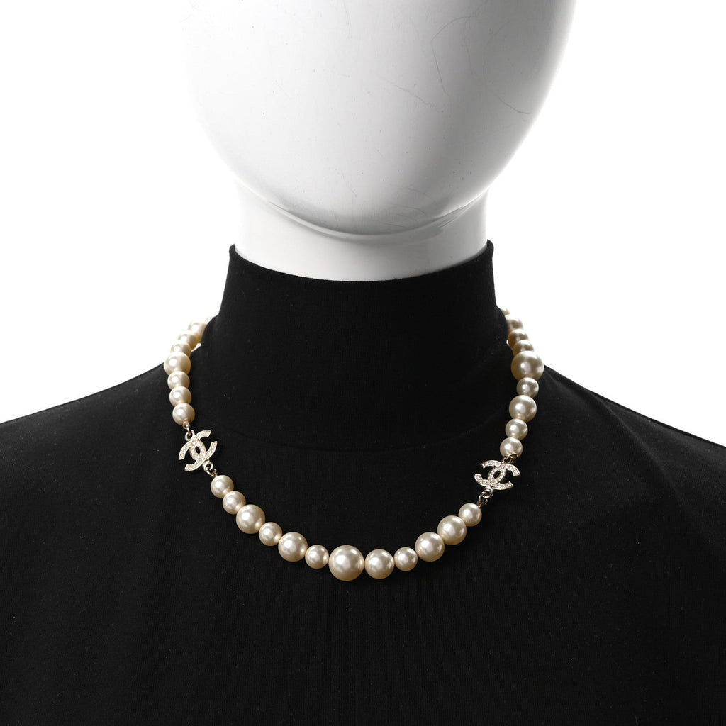 Crystal Pearl CC Short Necklace Gold