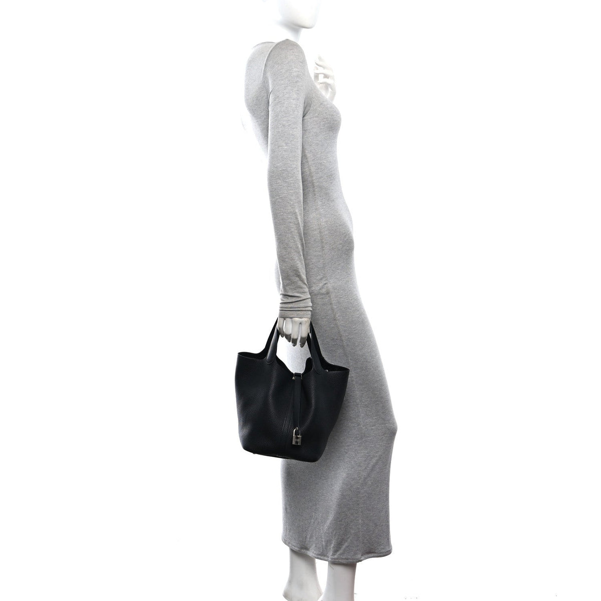 Taurillon Clemence Picotin Lock 22 MM Black