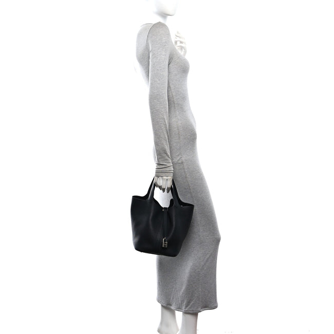 Taurillon Clemence Picotin Lock 22 MM Black Main Image