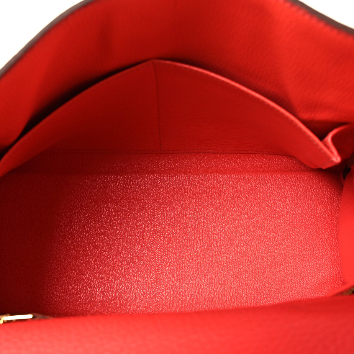 Togo Kelly Retourne 28 Rouge Pivoine