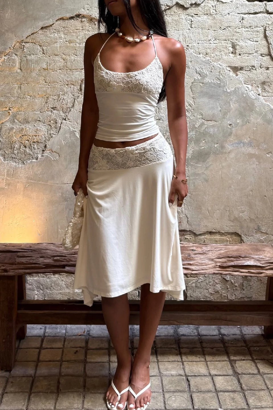 White Lace Waist Asymmetric Skirt
