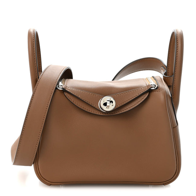 Swift Mini Lindy 20 Alezan Biscuit Hover Image