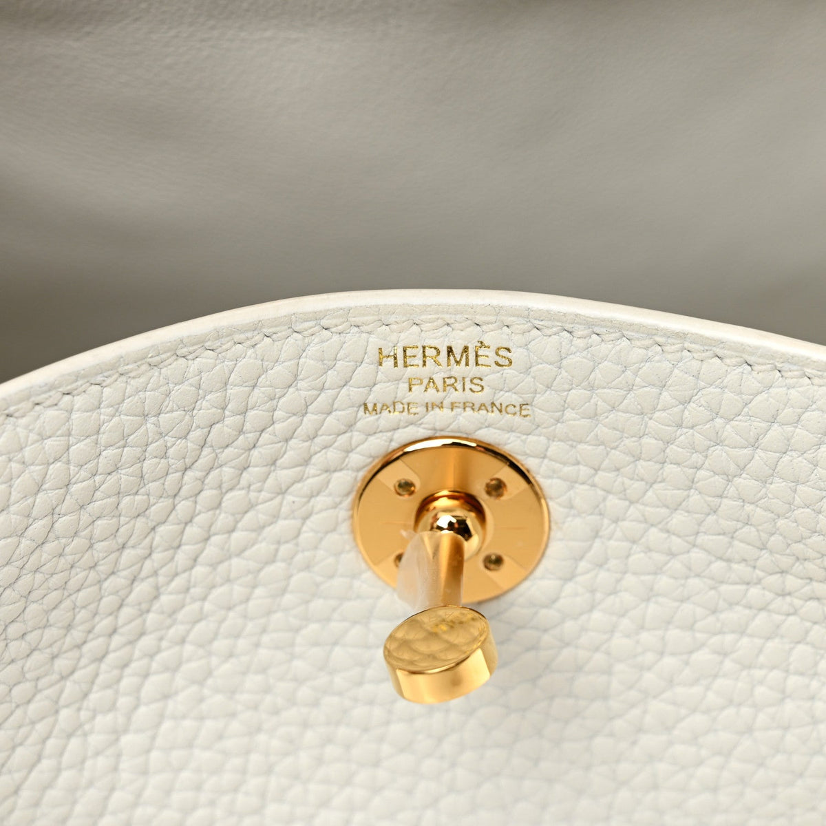 Taurillon Clemence Mini Lindy 20 New White