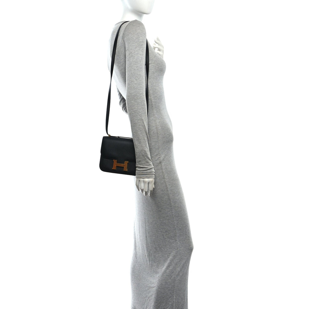 Epsom Constance 18 Black