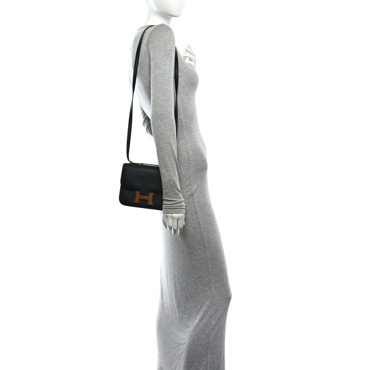 Epsom Constance 18 Black