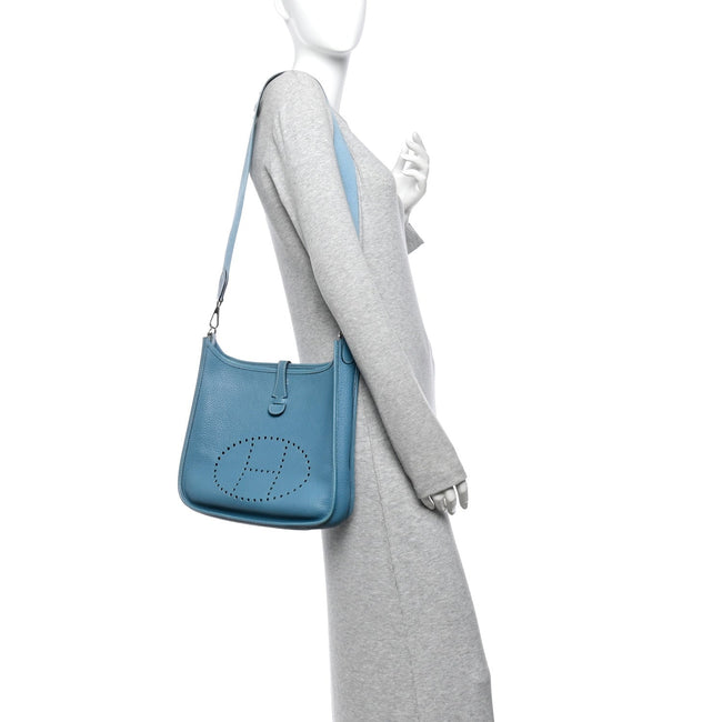 Taurillon Clemence Evelyne PM Blue Jean Main Image