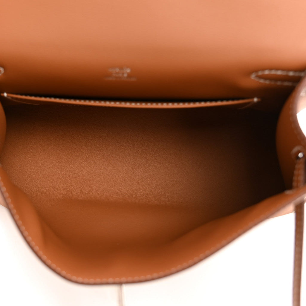 Swift Kelly Pochette Clutch Gold