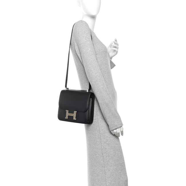 Madame Calfskin Lizard Constance 24 Black Ombre Main Image