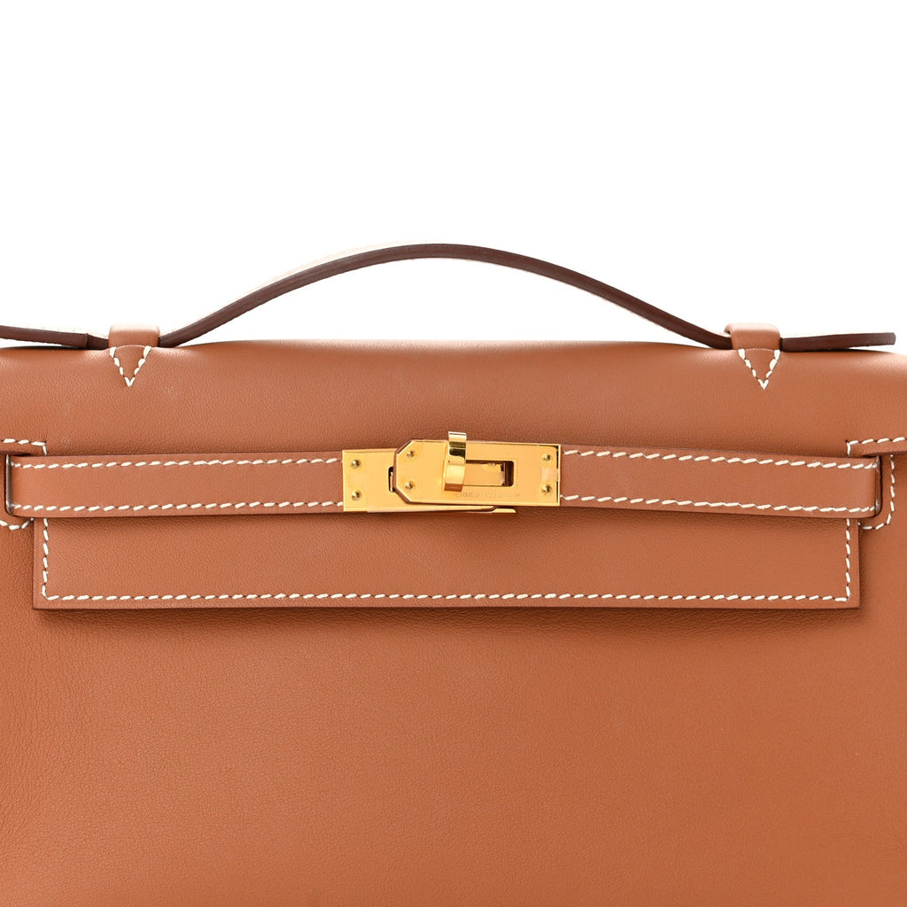 Swift Kelly Pochette Clutch Gold