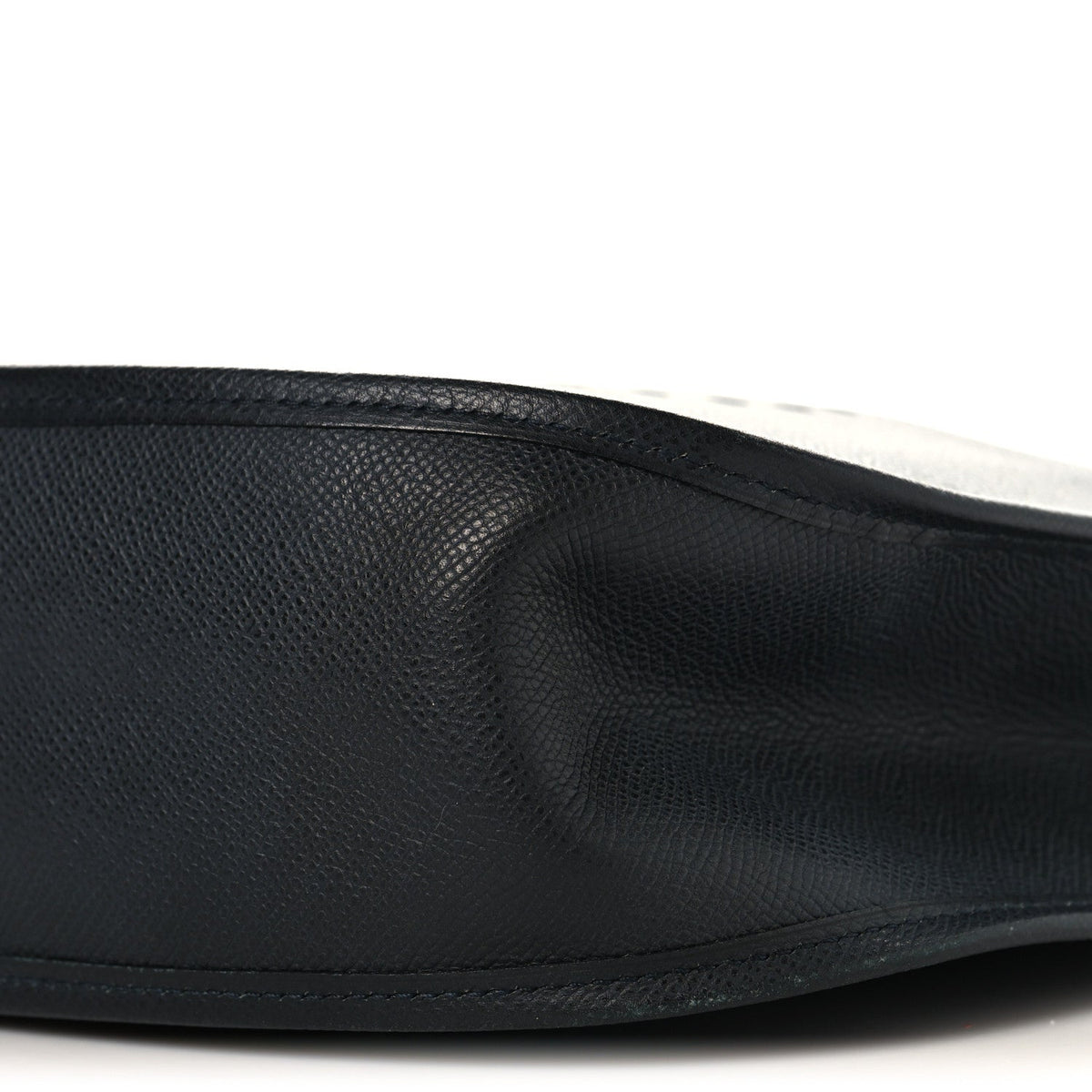 Epsom Evelyne GM Black