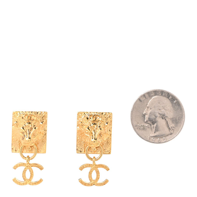 Metal CC Lion Earrings Gold Main Image