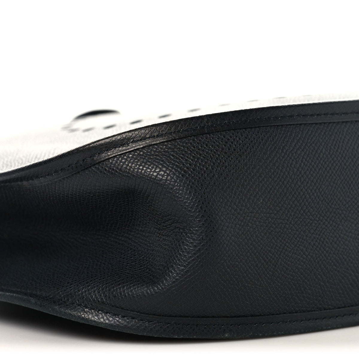 Epsom Evelyne GM Black