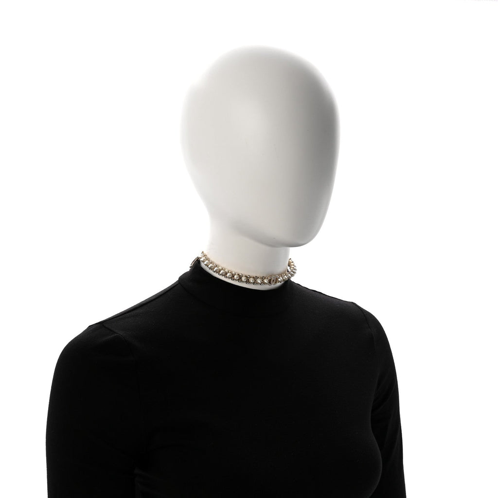 Strass Crystal Studded Pearl CC Choker Necklace Gold Pearly White