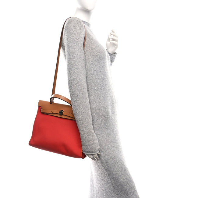 Vache Hunter Toile Herbag Zip 31 PM Rouge Tomate Natural Main Image
