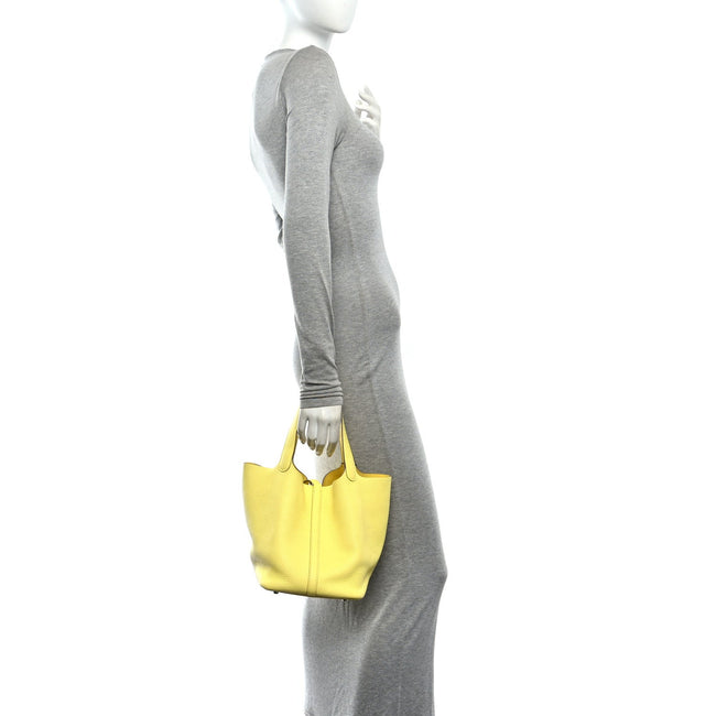 Taurillon Clemence Picotin Lock 22 MM Limoncello Main Image