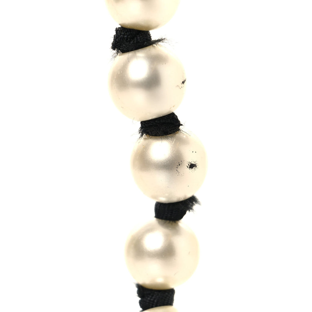 Pearl Grosgrain CC Long Necklace Gold