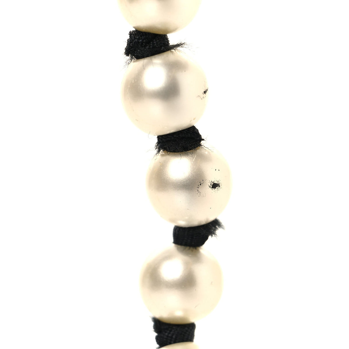 Pearl Grosgrain CC Long Necklace Gold