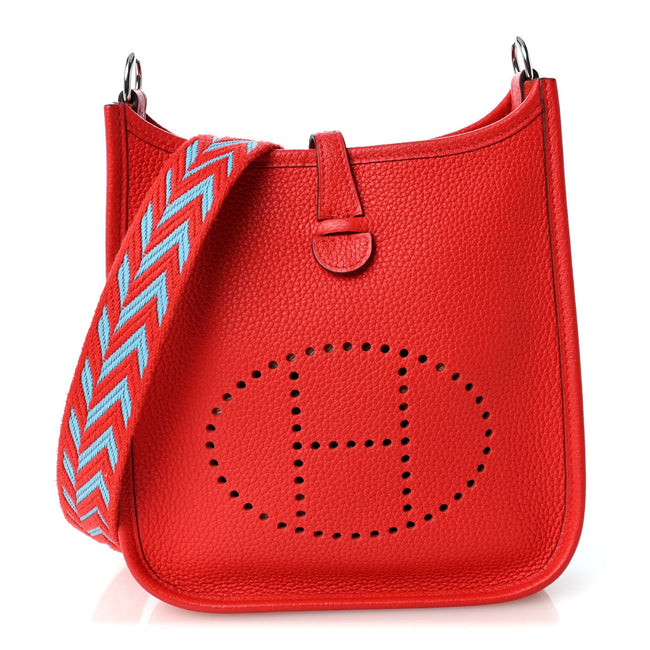 Taurillon Clemence Evelyne TPM  Rouge De Coeur Bleu Du Nord Hover Image
