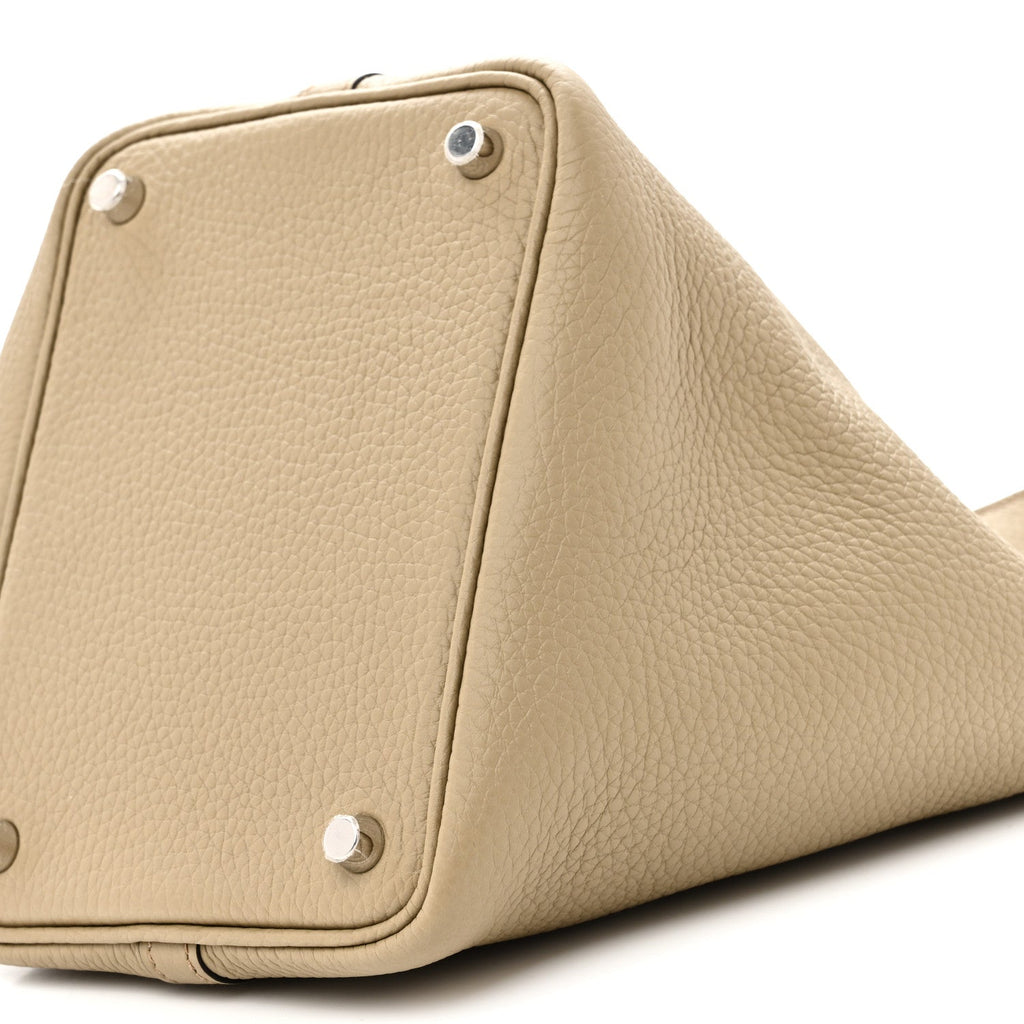 Taurillon Clemence Picotin Lock 18 PM Beige Marfa