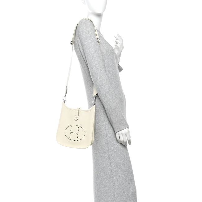 Taurillon Clemence Evelyne 23 Poche III Cream Main Image