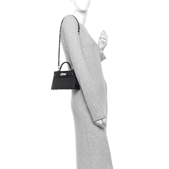 Chevre Chamkila Clou de Coeur Mini Kelly Sellier 20 Black Main Image