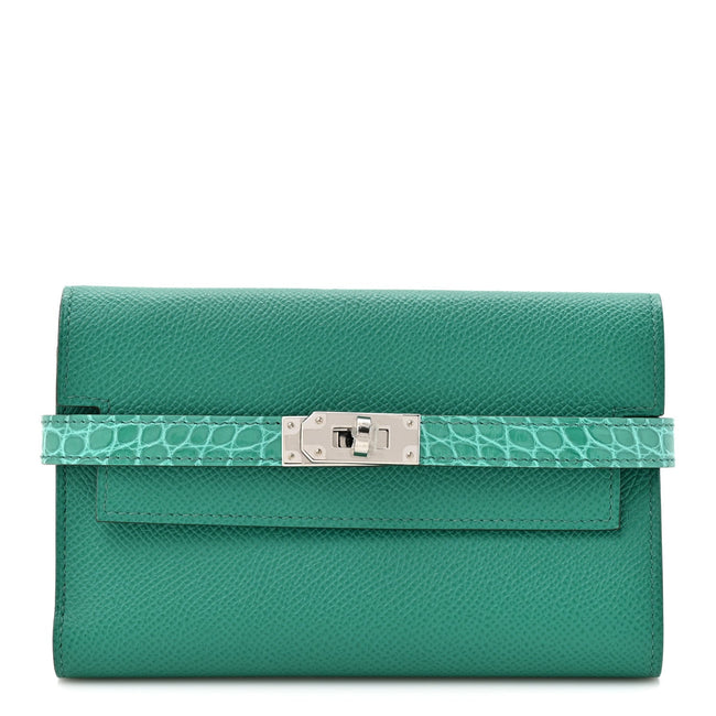 Epsom Shiny Alligator Kelly Medium Wallet Vert Jade Hover Image