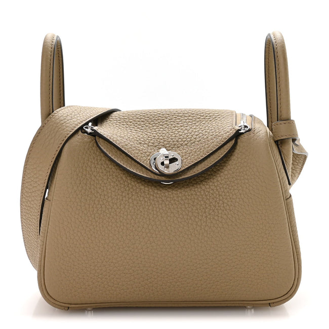Taurillon Clemence Mini Lindy 20 Beige Marfa Hover Image