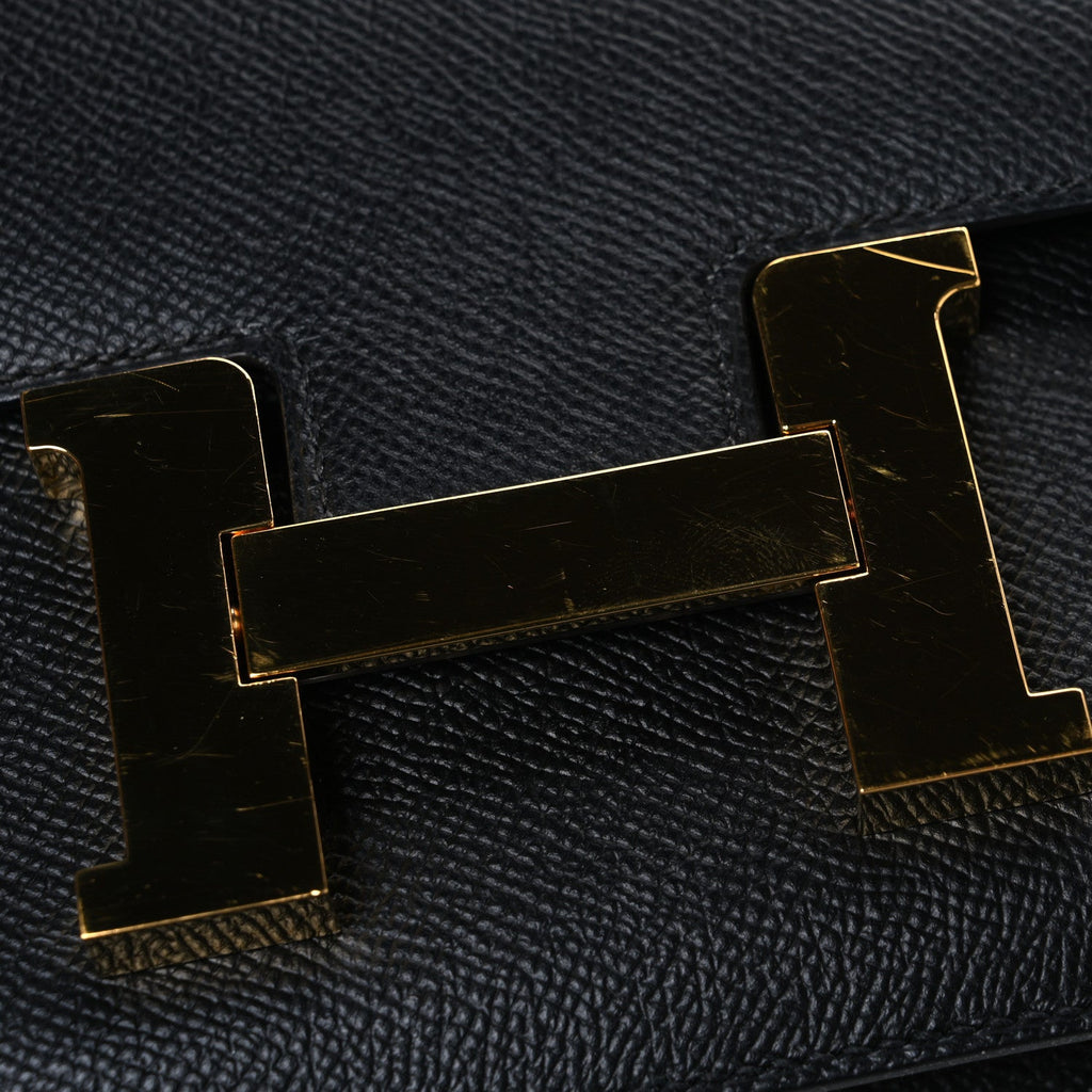 Epsom Constance 24 Black