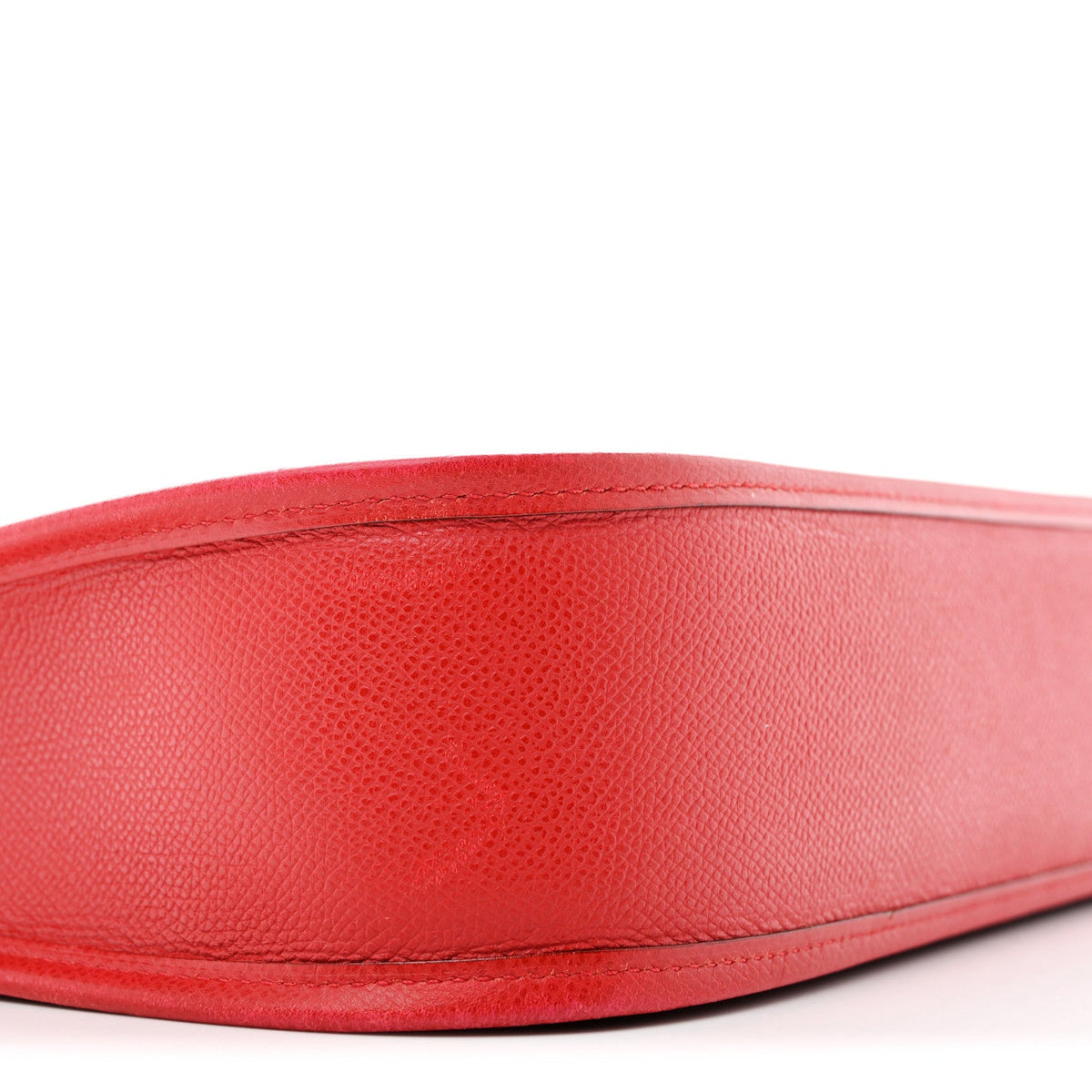 Epsom Evelyne PM Rouge Vif