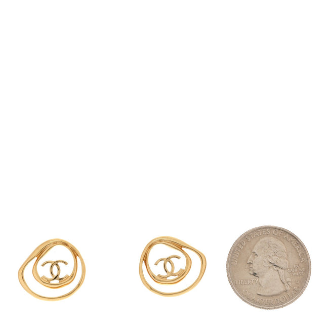 Metal CC Swirl Earrings Gold Main Image