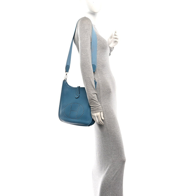 Taurillon Clemence Evelyne II PM Blue Jean Main Image