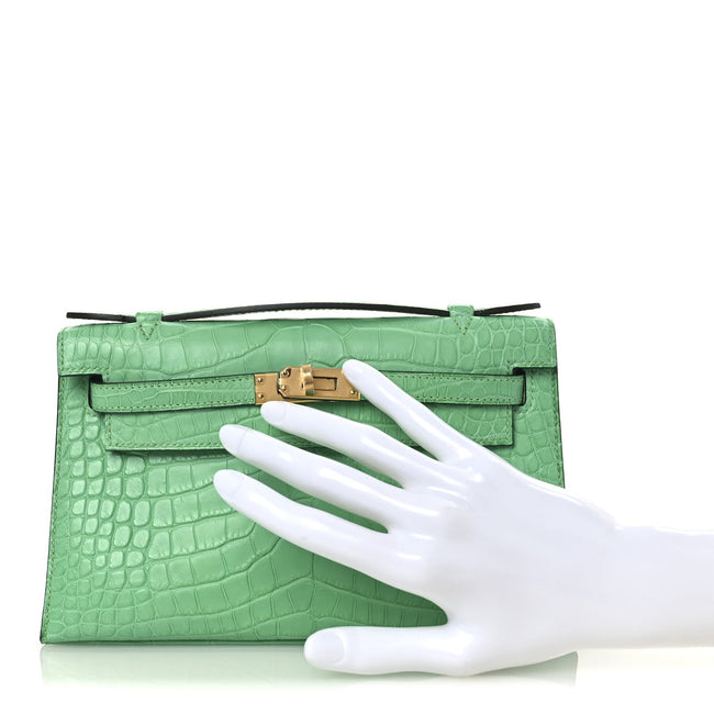 Matte Alligator Kelly Pochette Vert Comics Main Image