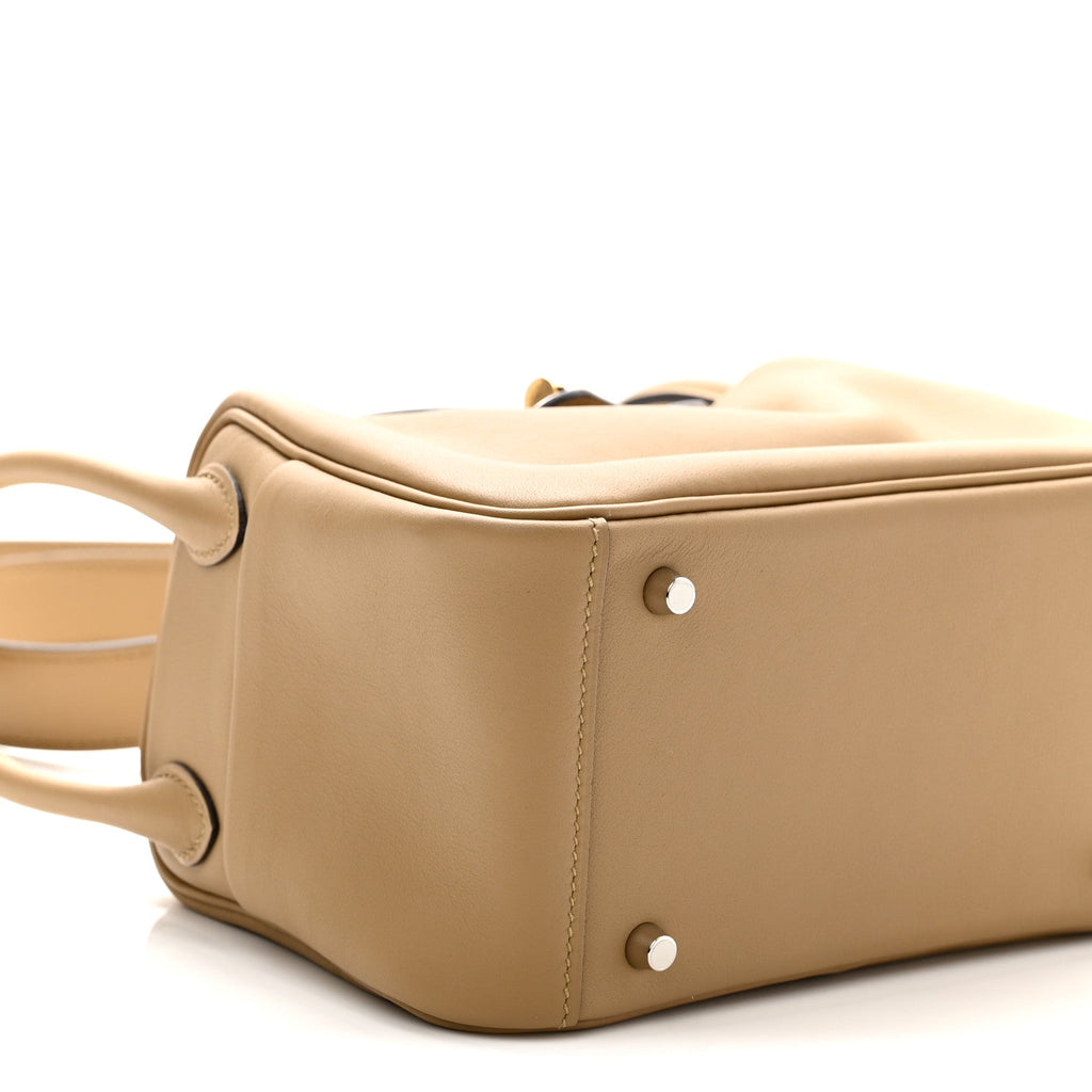 Swift Mini Lindy 20 Poussiere