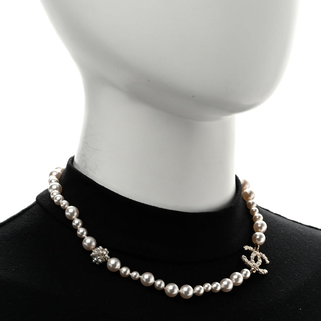 Pearl Crystal CC Short Necklace Gold Gold Main Image