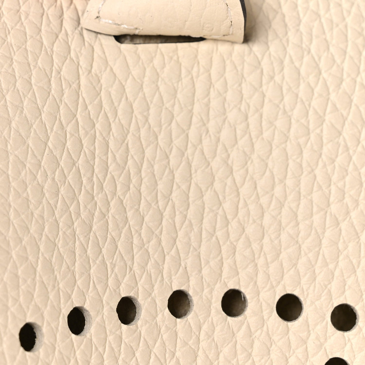 Taurillon Clemence Evelyne 23 Poche III Cream