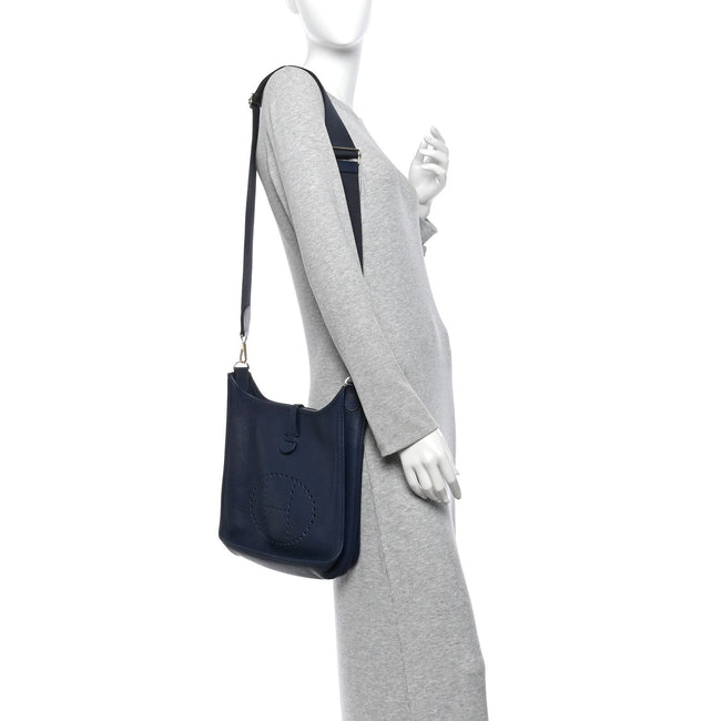 Taurillon Clemence Amazone Evelyne III GM Bleu de Galice Main Image