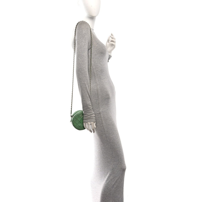 Lambskin Stitch Round Clutch With Chain Green Main Image