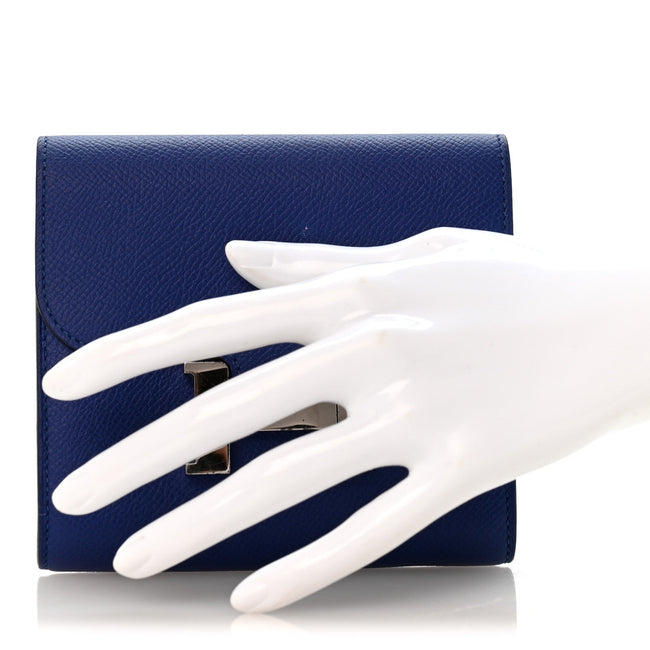 Epsom Constance Short Wallet Bleu Electrique Main Image