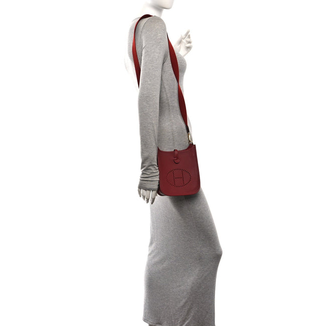 Taurillon Clemence Evelyne TPM Rouge H Main Image