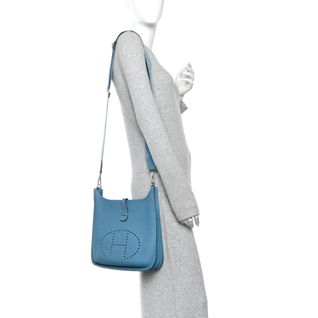 Taurillon Clemence Evelyne III GM Blue Jean Main Image