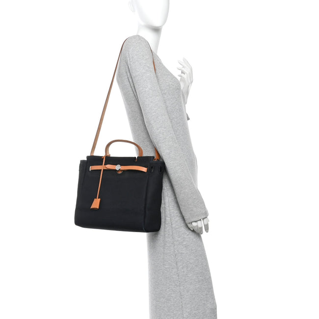Toile Vache Calfskin Herbag 30 PM Black Natural Main Image