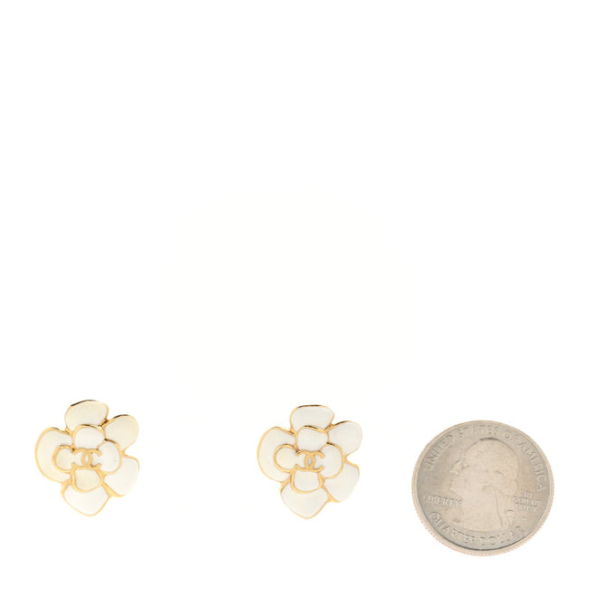Metal Resin CC Camellia Stud Earrings Gold White Main Image