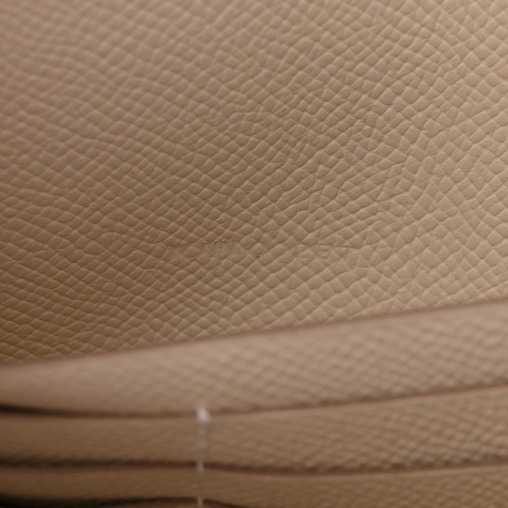 Epsom Constance Long To Go Wallet Craie