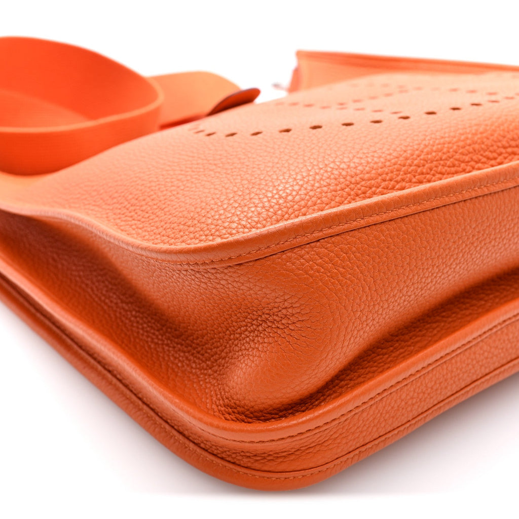 Taurillon Clemence Evelyne III GM Orange