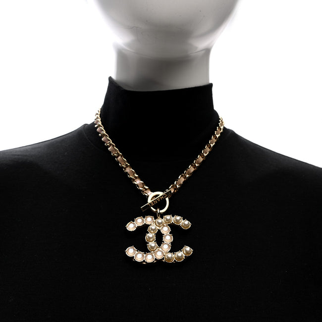 Pearl Crystal Lambskin Chain CC Dazzling Domino Necklace White Gold Pink Main Image