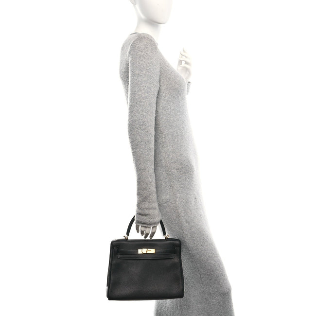 Taurillon Clemence Kelly Retourne 28 Black Main Image