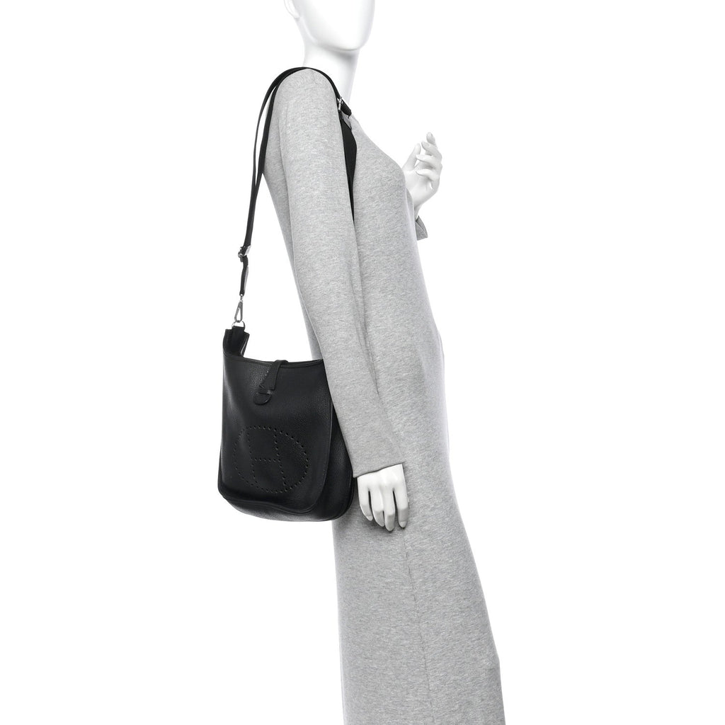 Taurillon Clemence Evelyne III PM Black