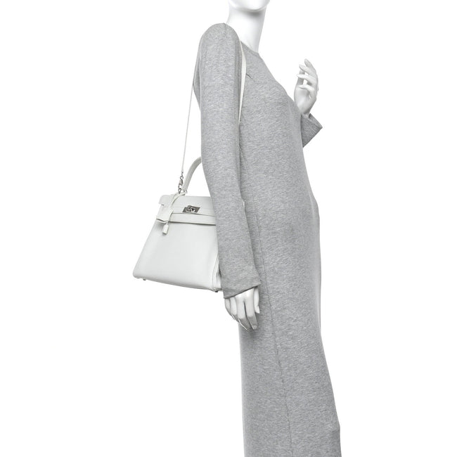 Taurillon Clemence Kelly Retourne 32 White Main Image