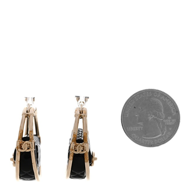 Metal Resin Quilted Flap Bag Hoop Earrings Black Gold Main Image